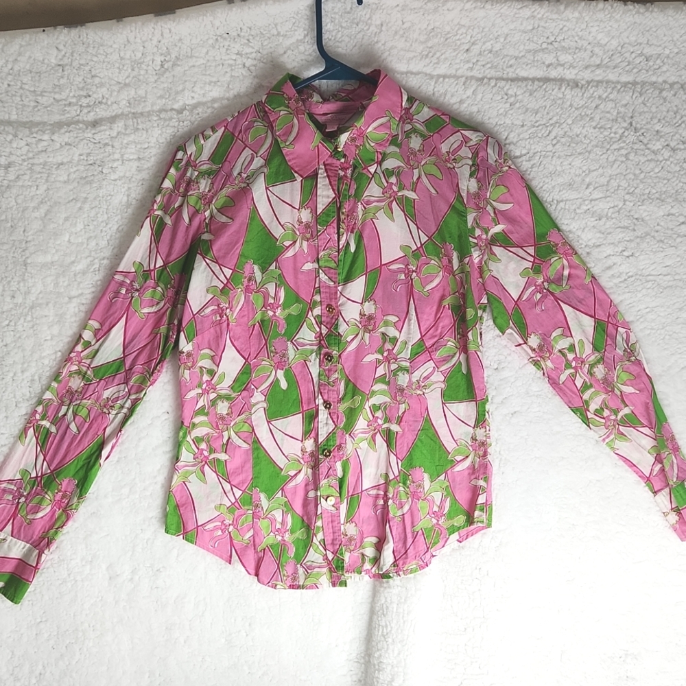 Lilly Pulitzer Button down Long sleeve top size 8